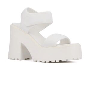 Olivia Miller Women’s White Platform Heeled Sandals Size 7 NEW